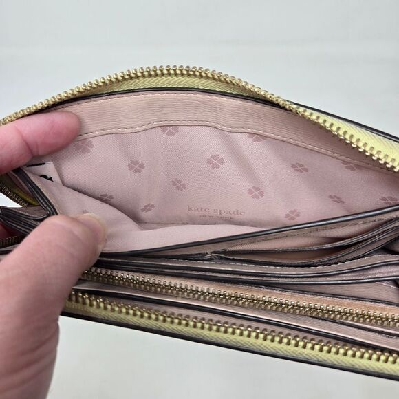 KATE SPADE Pre-Loved Light Lime Green Zipper Top Wallet - Picture 11 of 16